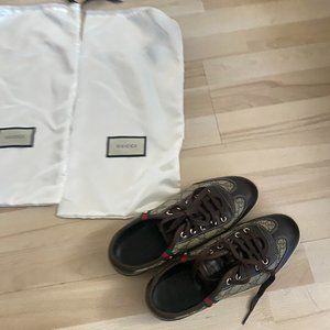 Authentic Gucci Beige Ebon 204283 Sneakers size 391/2